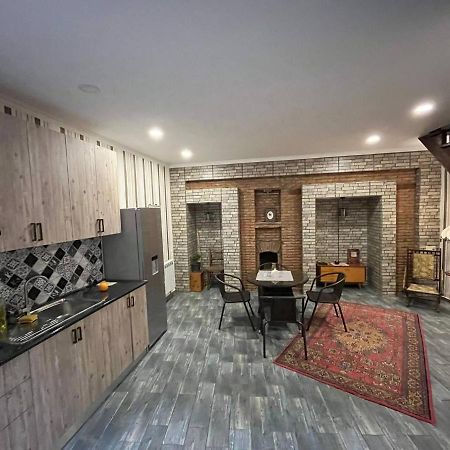 Home Away Home In Heart Of Tbilisi Buitenkant foto